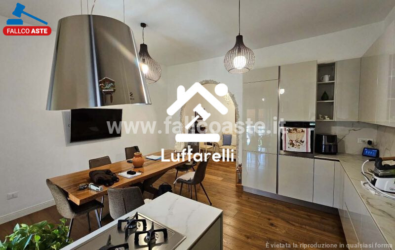Immagine di APPARTAMENTO VIA DELLE AZALEE – ROMA