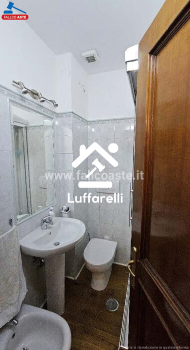 Immagine di APPARTAMENTO VIA DELLE AZALEE – ROMA