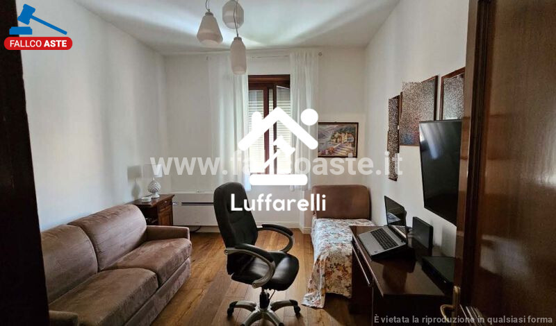 Immagine di APPARTAMENTO VIA DELLE AZALEE – ROMA