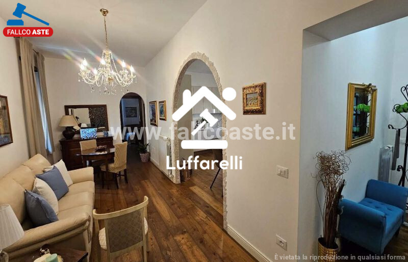Immagine di APPARTAMENTO VIA DELLE AZALEE – ROMA