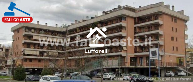 Immagine di LOCALE COMMERCIALE VIA MONVISO N. 2 – MONTEROTONDO