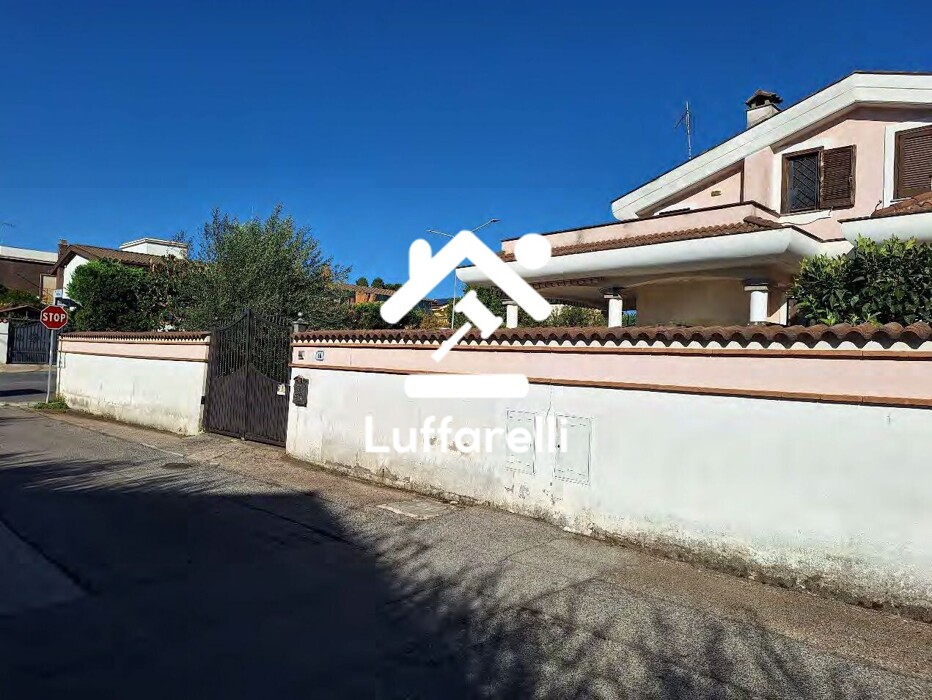 Immagine di CASA / VILLA VIA PISTOIA – ARDEA