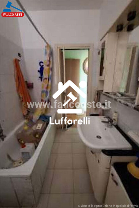 Immagine di APPARTAMENTO VIA DEL CASALE LUMBROSO – ROMA