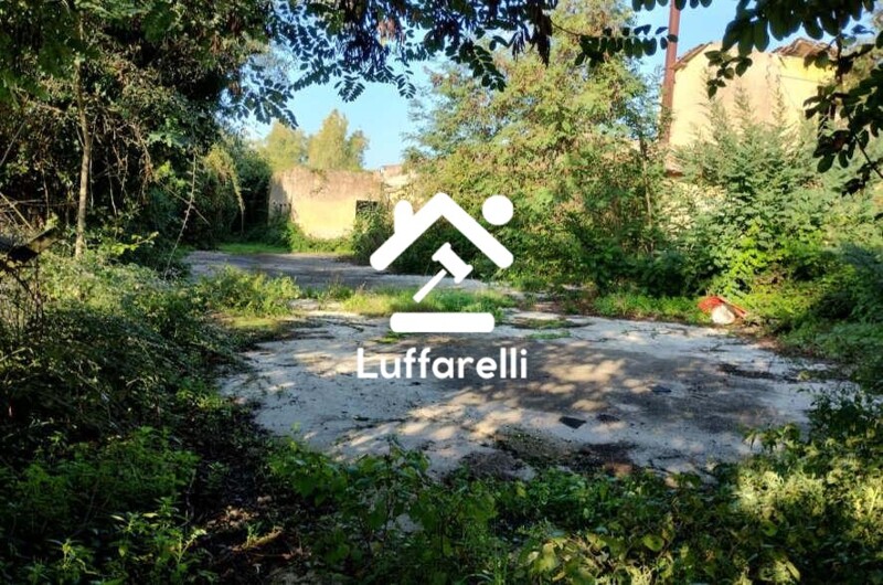 Immagine di ATTIVITÀ RICETTIVE / SCOPO COMMERCIALE VIA G.MARCONI – CISTERNA DI LATINA