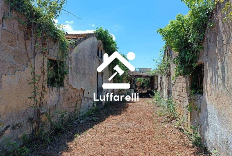 Immagine di ATTIVITÀ RICETTIVE / SCOPO COMMERCIALE VIA G.MARCONI – CISTERNA DI LATINA