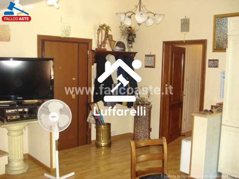 APPARTAMENTO CONTRADA S. NICOLA - ROMA — foto 3