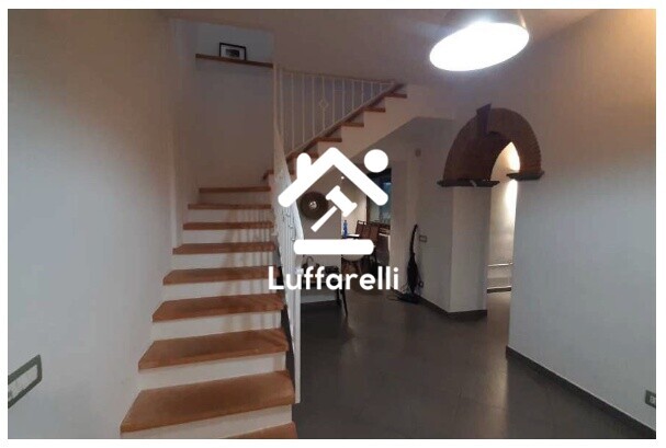 CASA / VILLA VIA MONTEGIOVE VECCHIO - GENZANO DI ROMA — foto 9