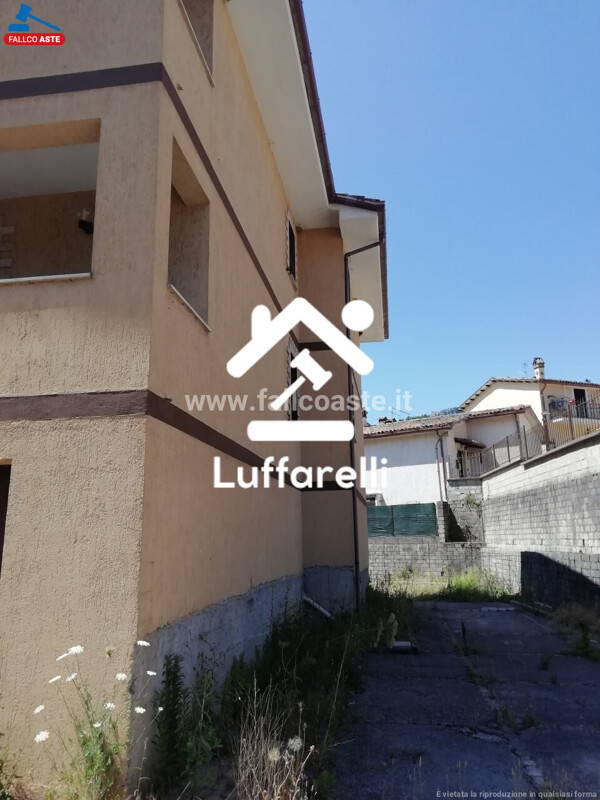 Immagine di FABBRICATO VIA TOSTINI SNC – AGOSTA