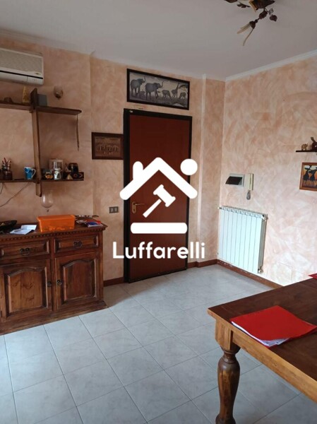 APPARTAMENTO VIALE DELLE ARTI - ROMA — foto 4