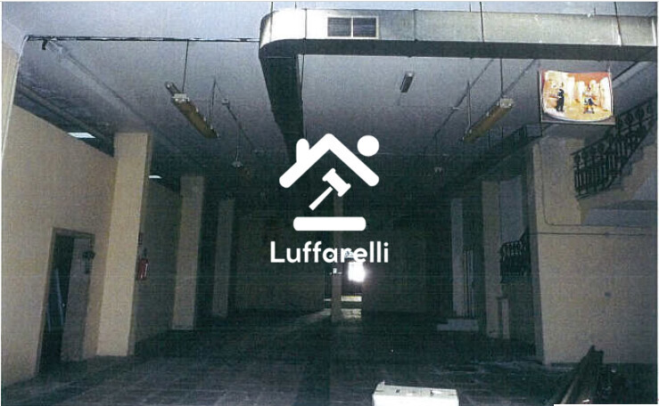 Immagine di DEPOSITO / MAGAZZINO VIA ANNIA REGILLA – ROMA