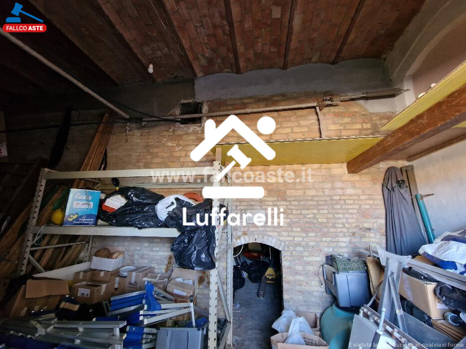 Immagine di COMPENDIO IMMOBILIARE STRADA MONTE ALZATO – CAPALBIO