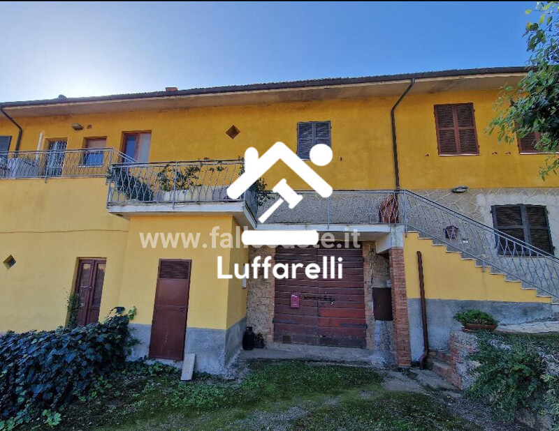 Immagine di COMPENDIO IMMOBILIARE STRADA MONTE ALZATO – CAPALBIO