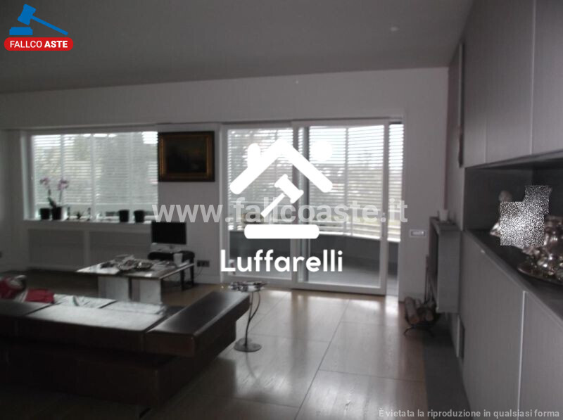 Immagine di APPARTAMENTO VIALE CORTINA D’AMPEZZO – ROMA