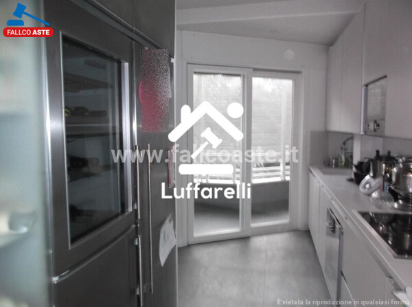 APPARTAMENTO VIALE CORTINA D'AMPEZZO - ROMA — foto 3