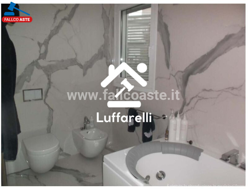Immagine di APPARTAMENTO VIALE CORTINA D’AMPEZZO – ROMA