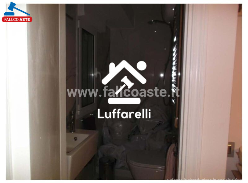 Immagine di APPARTAMENTO VIALE CORTINA D’AMPEZZO – ROMA