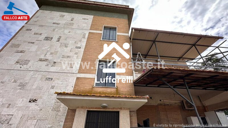 Immagine di CASA / VILLA VIA CAMPO DI GRAZIA – ROMA