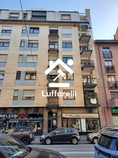 APPARTAMENTO VIA NIZZA 143 - TORINO — foto 2