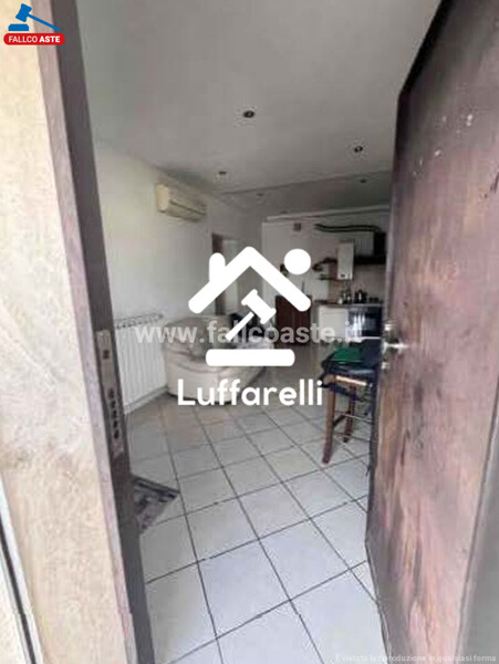 APPARTAMENTO VIA FRONDAROLA - ROMA — foto 4