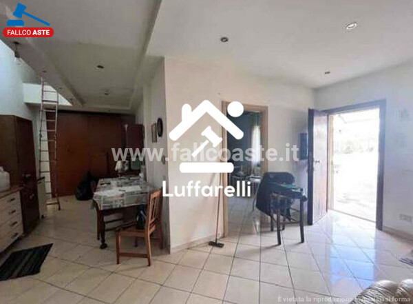 APPARTAMENTO VIA FRONDAROLA - ROMA — foto 5