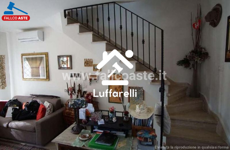 Immagine di CASA / VILLA VIA PALMOLI – ROMA