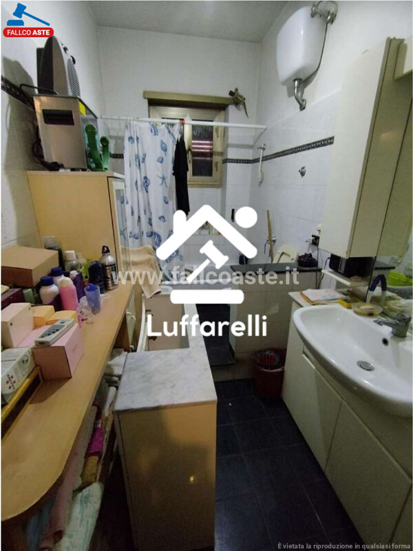 Immagine di APPARTAMENTO VIA PESCAGLIA – ROMA