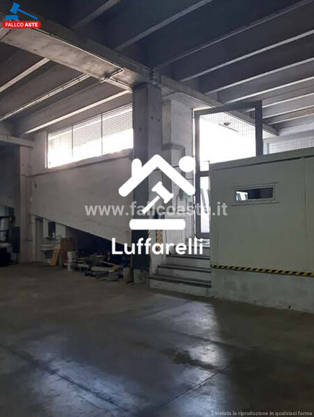AUTORIMESSA VIA DI GROTTA DI GREGNA - ROMA — foto 2