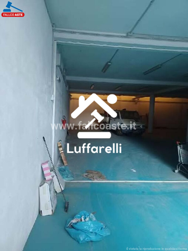 Immagine di DEPOSITO / MAGAZZINO VIA LEOPOLDO MICUCCI – ROMA