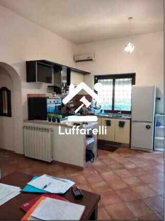 UFFICIO VIA GROTTE DI POSTUMIA - ANGUILLARA SABAZIA — foto 4