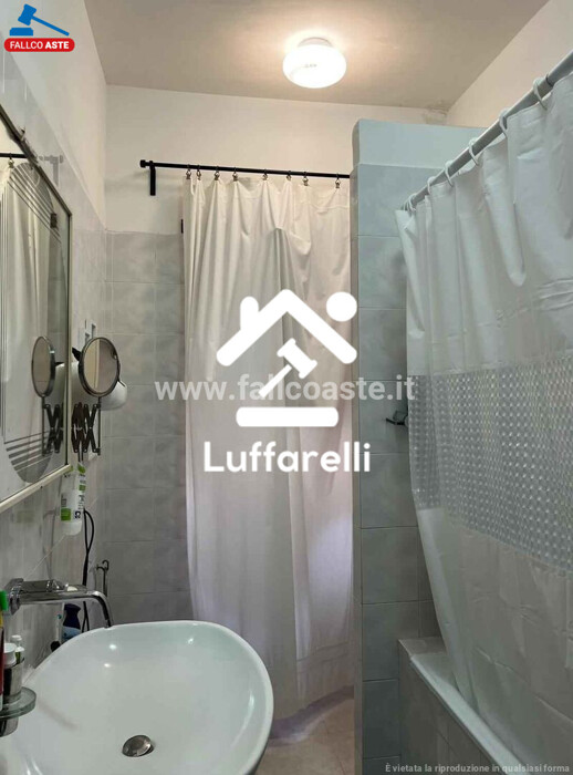 Immagine di APPARTAMENTO VIA COSTANZO CASANA – ROMA