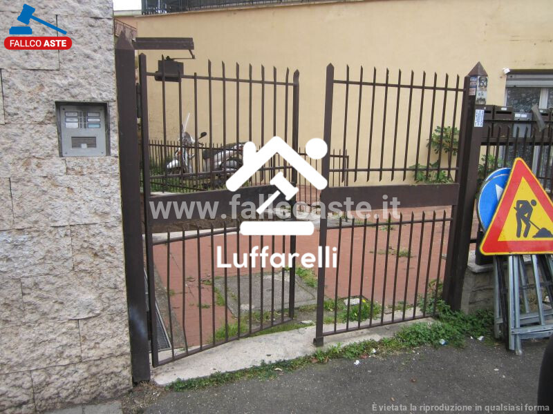 Immagine di APPARTAMENTO VIA DI CASAL DEL MARMO – ROMA