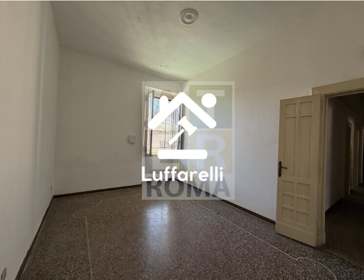 Immagine di APPARTAMENTO VIA SABOTINO – ROMA