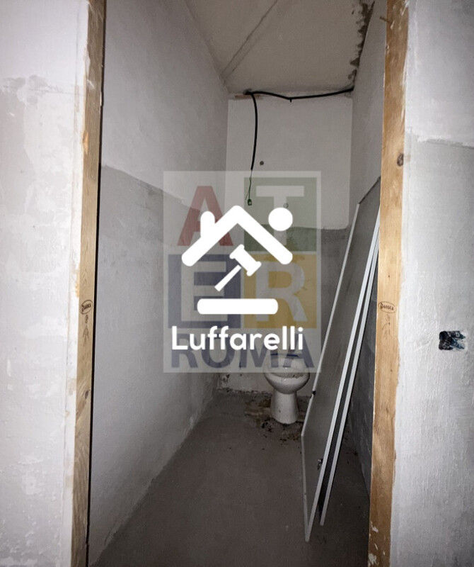 Immagine di APPARTAMENTO VIA MASOLINO DE PANICALE ROMA