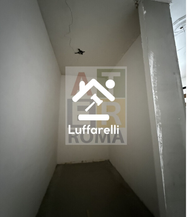 Immagine di APPARTAMENTO VIA MASOLINO DE PANICALE ROMA