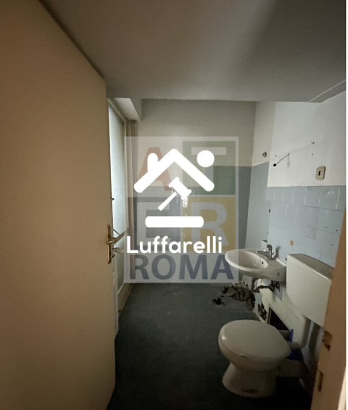 Immagine di APPARTAMENTO VIA BOVA – ROMA