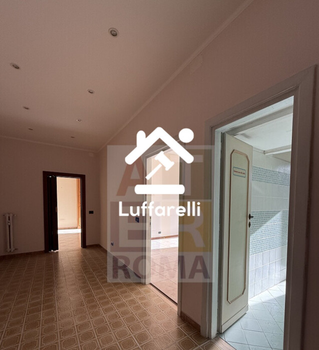 Immagine di APPARTAMENTO VIALE GUGLIELMO MASSAIA ROMA