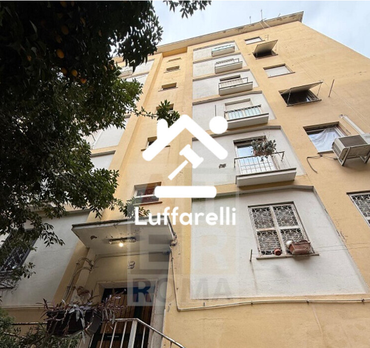 Immagine di APPARTAMENTO VIALE CARLO TOMMASO ODESCALCHI ROMA