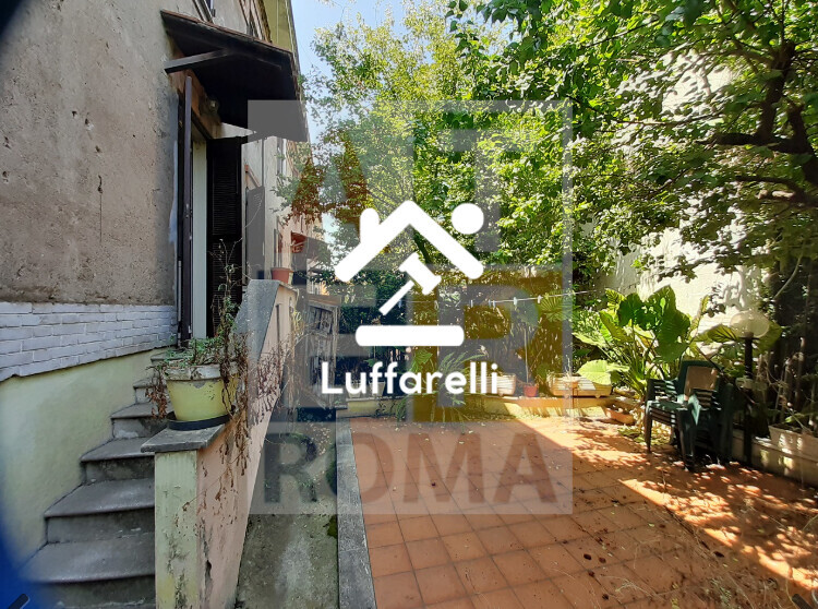 Immagine di APPARTAMENTO VIA GIACOMO DELLA PORTA ROMA