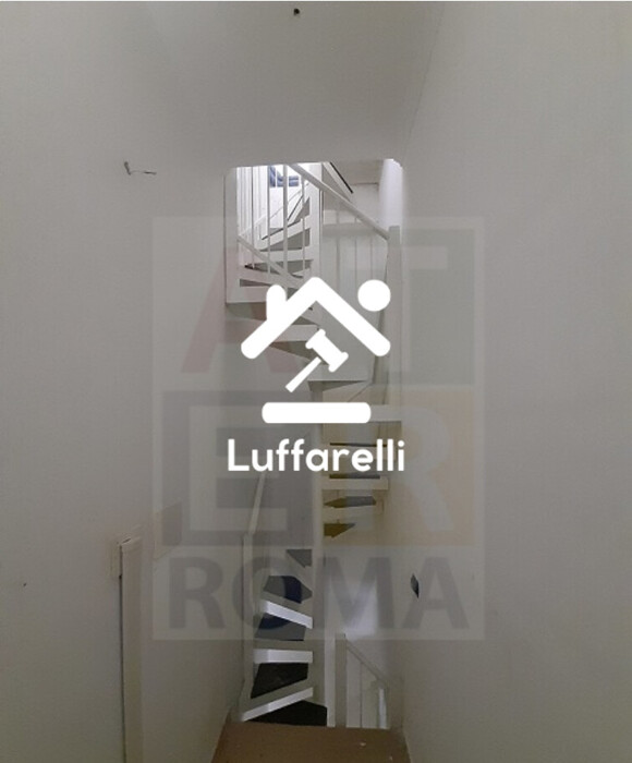 Immagine di VILLINO VIA GIOVANNI BATTISTA PIRANESI ROMA