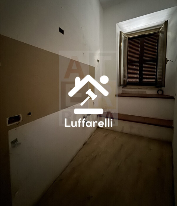 Immagine di APPARTAMENTO VIA DEL COMMERCIO ROMA