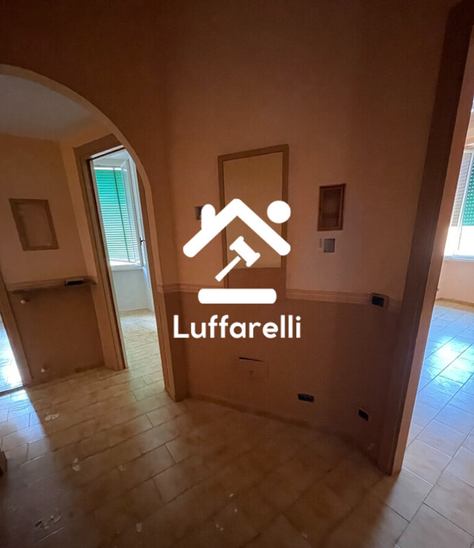 Immagine di APPARTAMENTO VIA APPIA NUOVA – ROMA