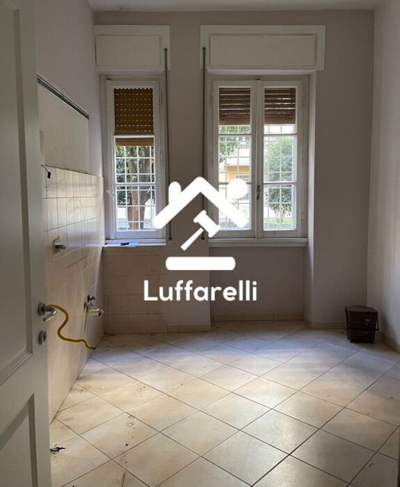 Immagine di APPARTAMENTO VIA CRISTOFORO COLOMBO – ROMA