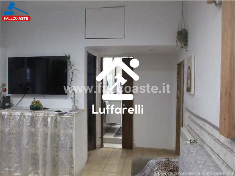 Immagine di APPARTAMENTO VIA DEL CAMPO – ROMA