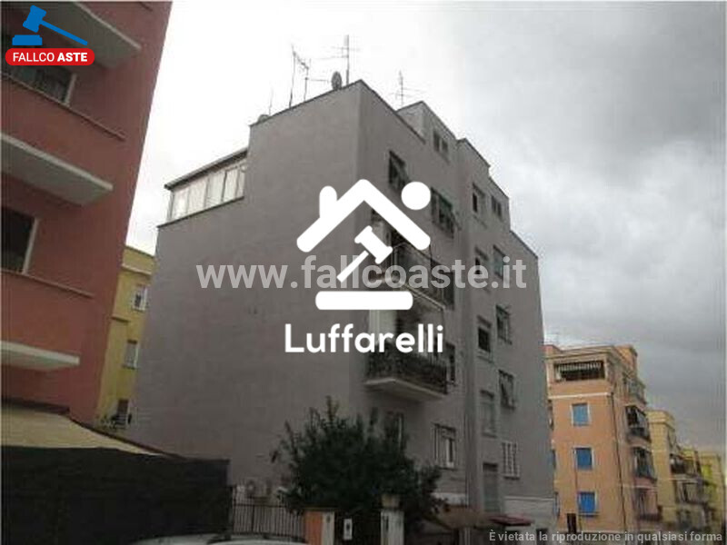 Immagine di APPARTAMENTO VIA DEL CAMPO – ROMA