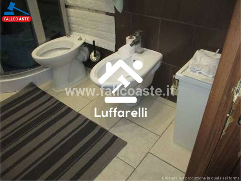 Immagine di APPARTAMENTO VIA DEL CAMPO – ROMA