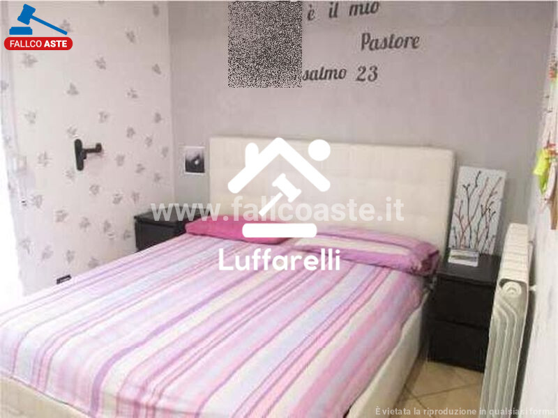 Immagine di APPARTAMENTO VIA DEL CAMPO – ROMA