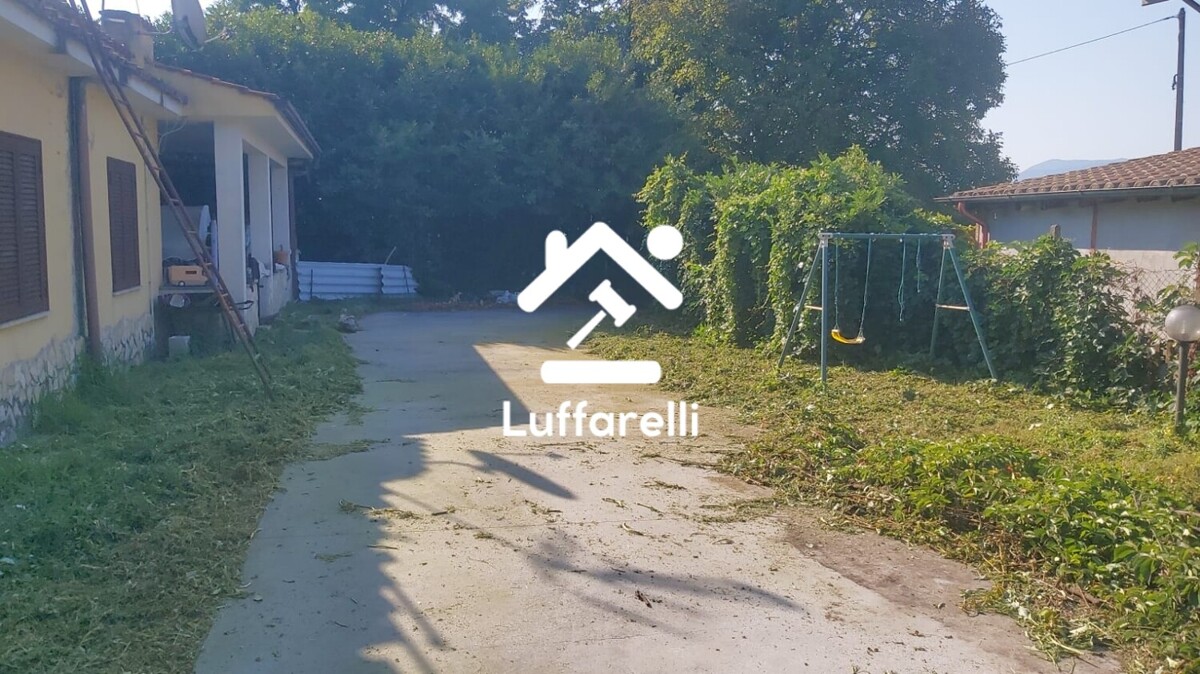 Immagine di CASA / VILLA VIA COLLE ASCHIOLETO – VALMONTONE