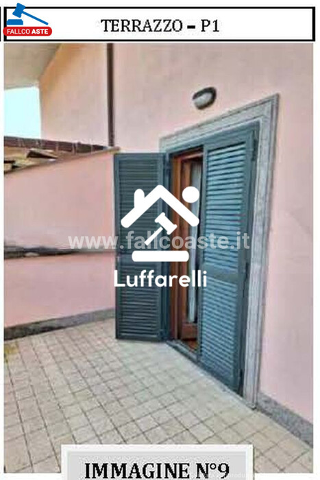 Immagine di CASA / VILLA VIA GARDONE RIVIERA – ROMA