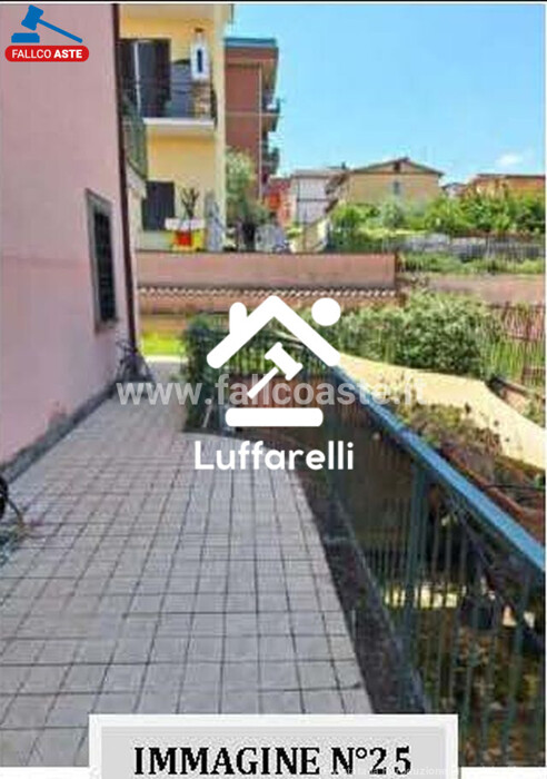 Immagine di CASA / VILLA VIA GARDONE RIVIERA – ROMA