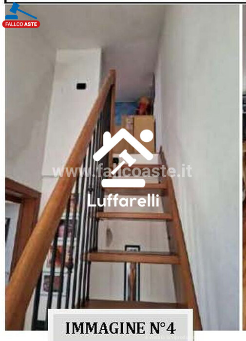 Immagine di CASA / VILLA VIA GARDONE RIVIERA – ROMA